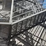 Лестницы металлические или лестницы с использованием металла.  3D прое