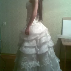 Шью все: от повседневной одежды до сценических костюмов