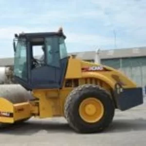 Одновальцевый вибрационный каток XCMG XS142J