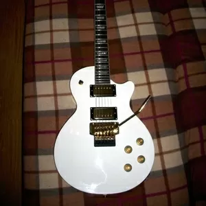 Продам электрогитару Agile AL-2000 (копия Gibson Les Paul).