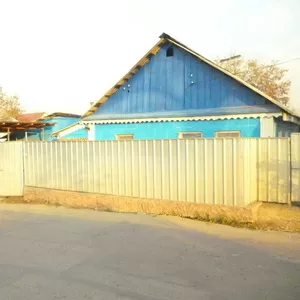 Продам дом в Алматинской области. Каскелен. Торг уместен.