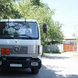 Продам бензовоз Mercedes Benz 2524