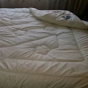 Продам новое 2х спальное одеяло