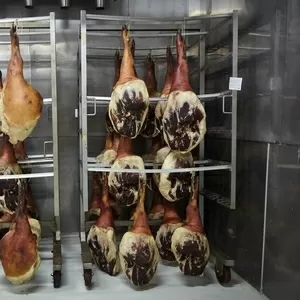 Венгерский завод предлагает свою продукцию. Продукция из мяса венгерск