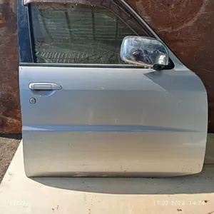 Nissan Patrol Y61  рестайлинг  дверь боковая