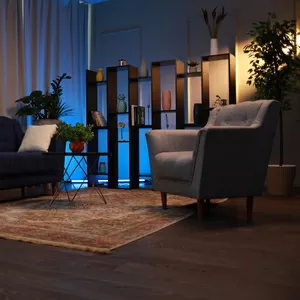 Студия для видеосъёмки с тремя залами,  операторами,  оборудование