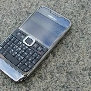 NOKIA E71