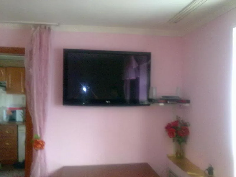 Установка стиральных машин, подвеска телевизоров на кронштейны. 3