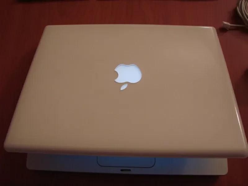 Продам ноутбук. Apple iBook G4 12