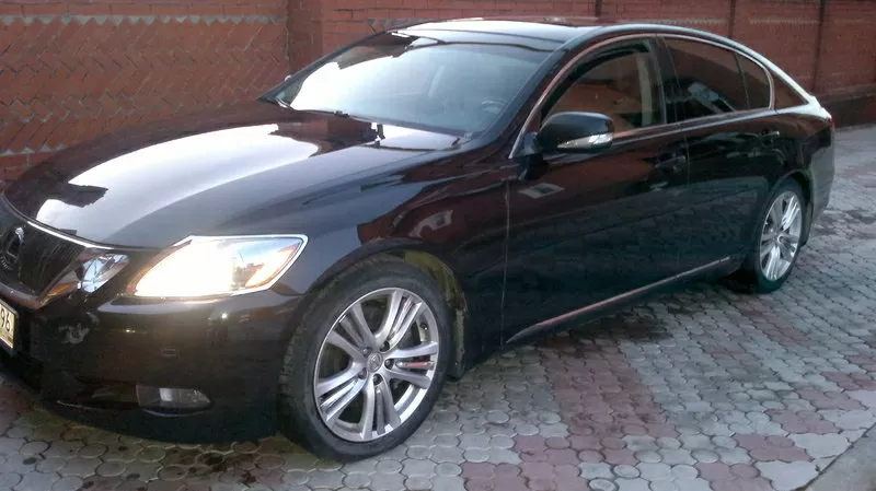 Продам не дорого Lexus GS450h 2009 год