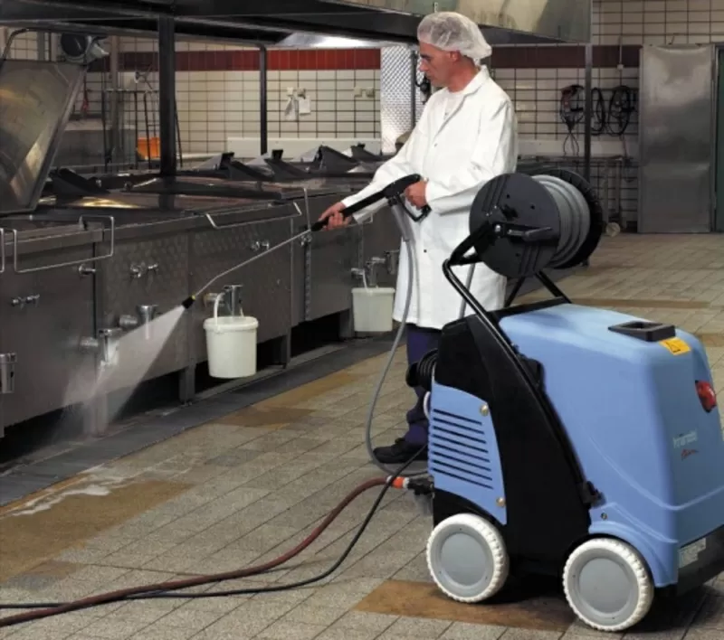 Профессиональные моечные аппараты для Автомоек,  Стройплощадок,  Произво 6