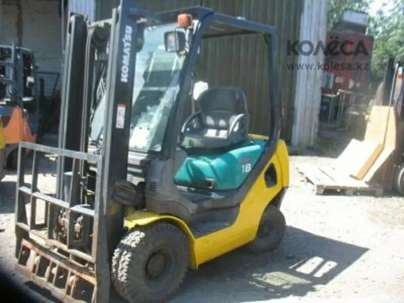 Вилочный погрузчик Komatsu FG18 2006г. 2