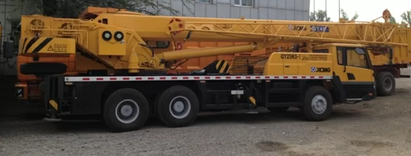 Автокраны XCMG,  ZOOMLION,  4-5 секций,  25 тонники, рычажный и джойстик