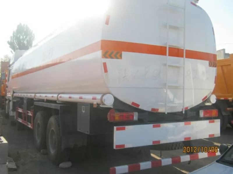 БЕНЗОВОЗ SHAANXI SX5314GYYNT456 v-40м3, 4 секции, 8х4, 375л.с 5