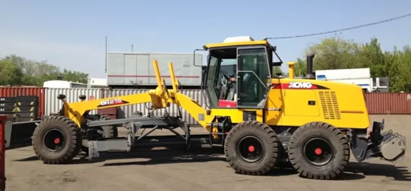 Автогрейдер XCMG GR215 2