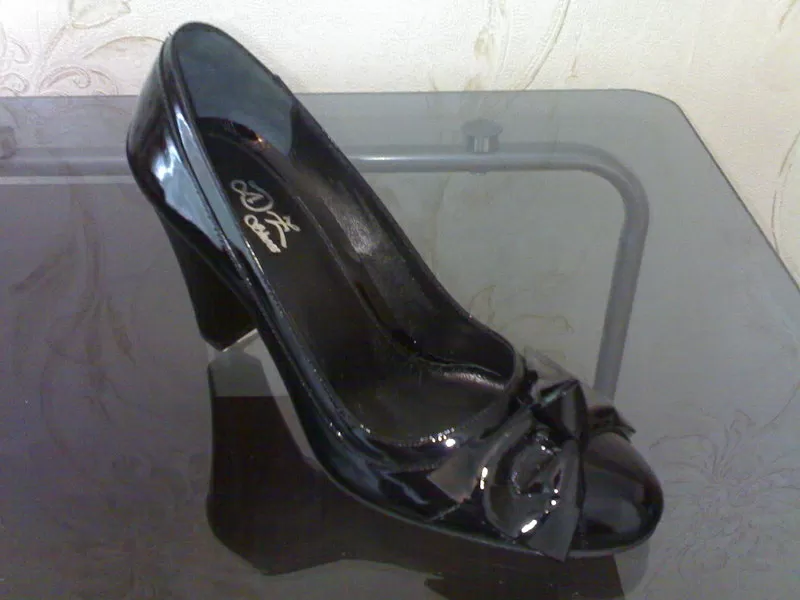 женская обувь((туфли)) 4
