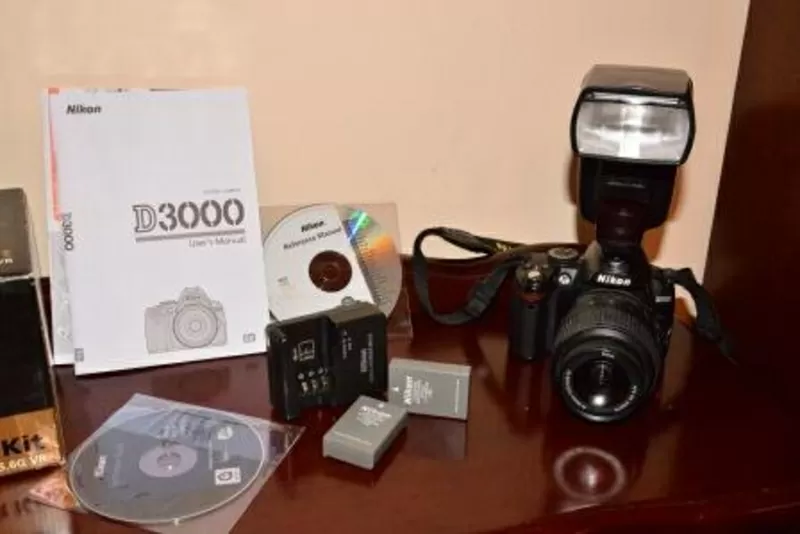 Срочно продам Nikon D3000!!! 2