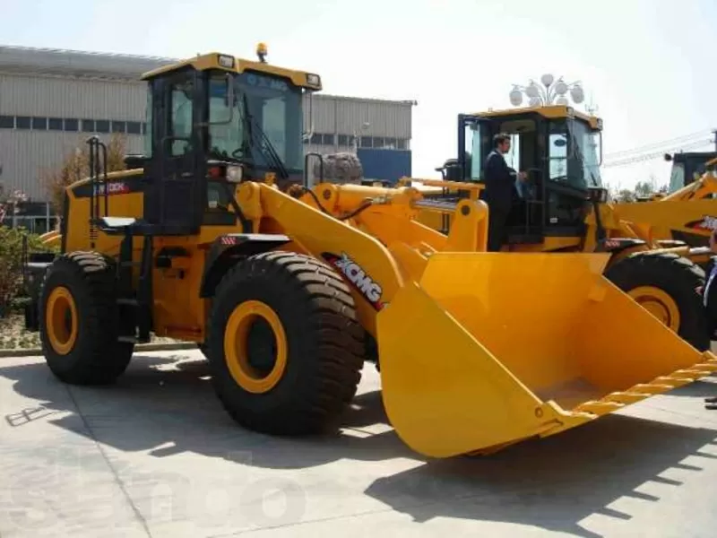 Погрузчики XCMG LW300F китаец