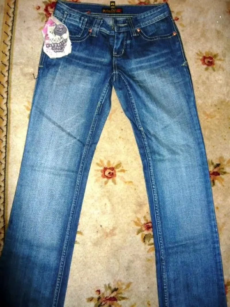 Продам новые женские и мужские джинсы. Все по 3 000 тенге. 5