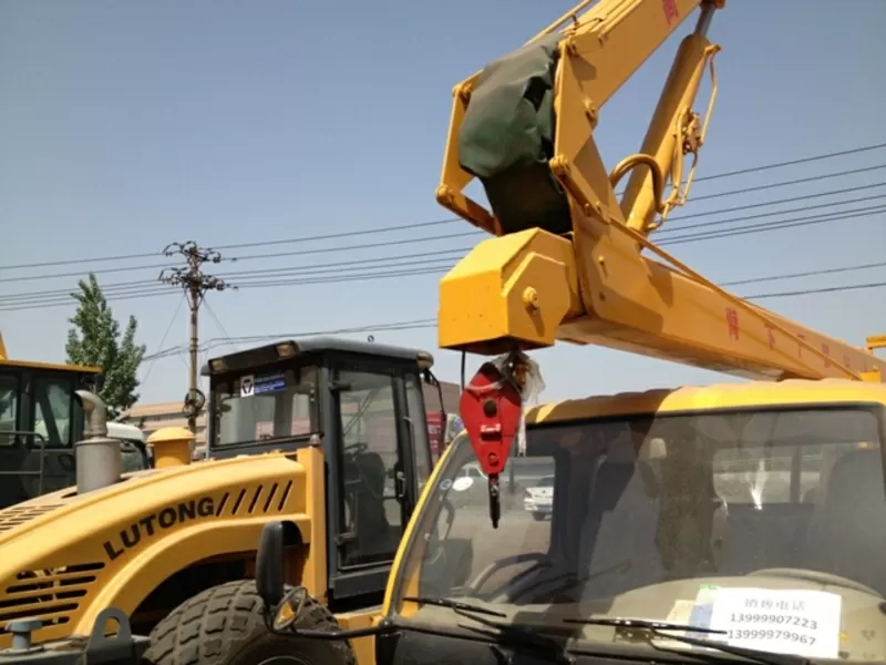 Автовышка Dong Feng высота подъема 14 метров 4