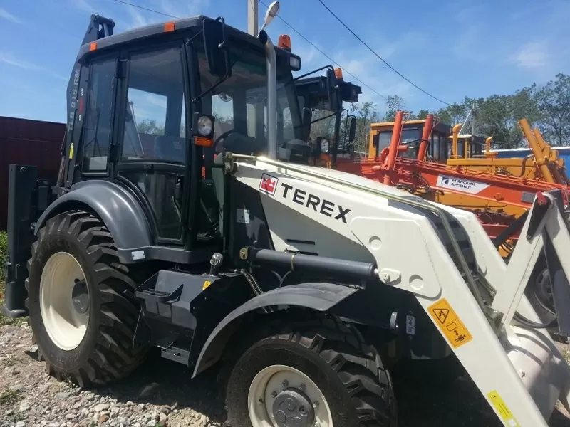 Эксковатор-поргузчик Terex TLB 815 RM