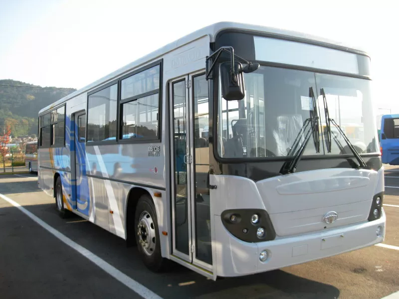 Продать, купить новые и б/у автобусы из  Южной Кореи