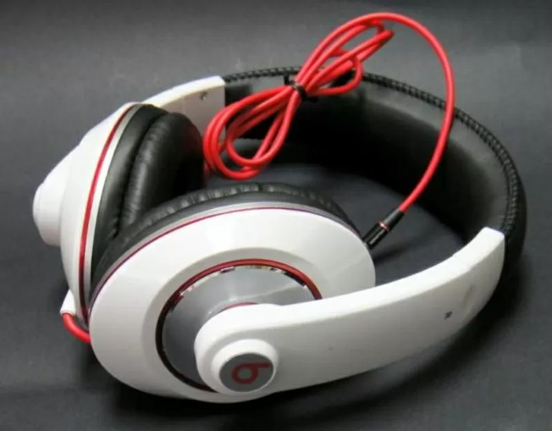 Studio Beats By Dr. Dre 4