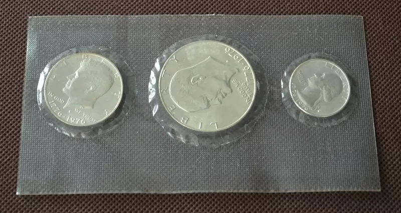 Продам серебряные монеты 2