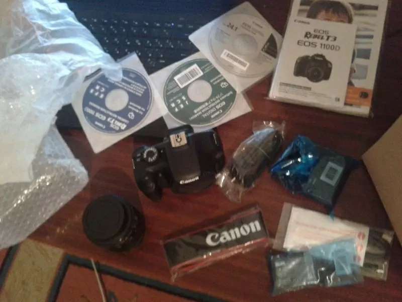 Canon EOS 1100D Kit 3