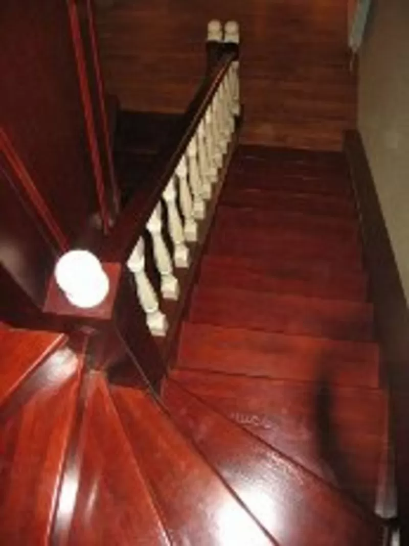 Реставрация деревянных лестниц дверей окон  деревянных домов 2