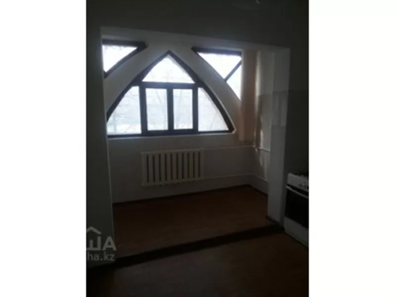 Продам квартиру-частное лицо-2-ком кв-2/9 мкр. Аксай-2-52 Толеби-Саина 2