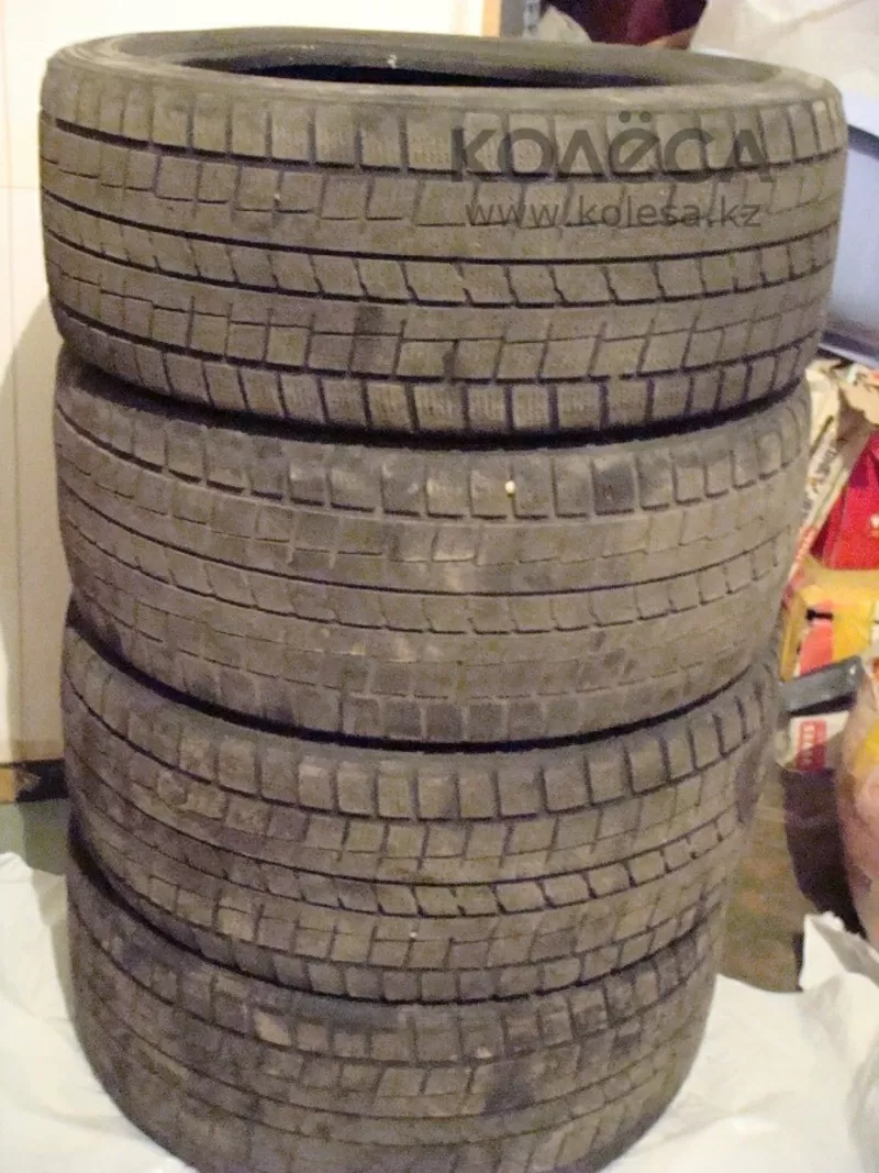 Шины DUNLOP STUDLESS   205/45/R17     84Q x 2253 