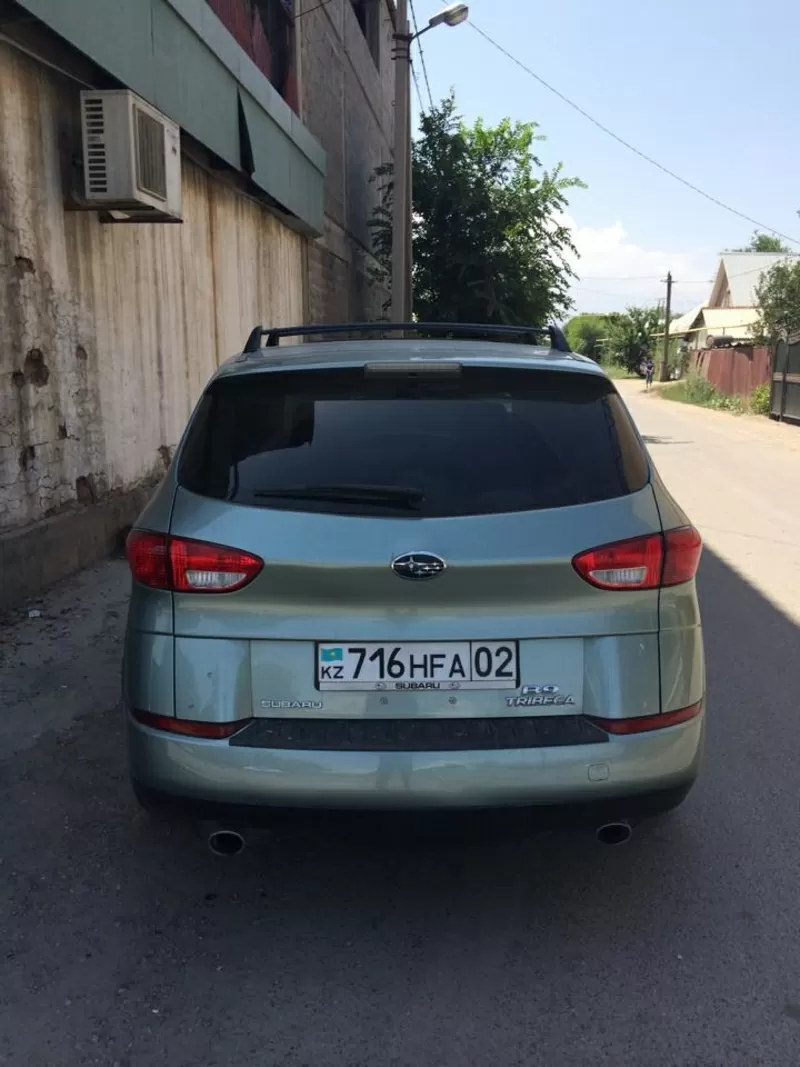 куплю грузовой  Ноwo 20 тн или меняю на Subaru tribeka  2005 г.в 5