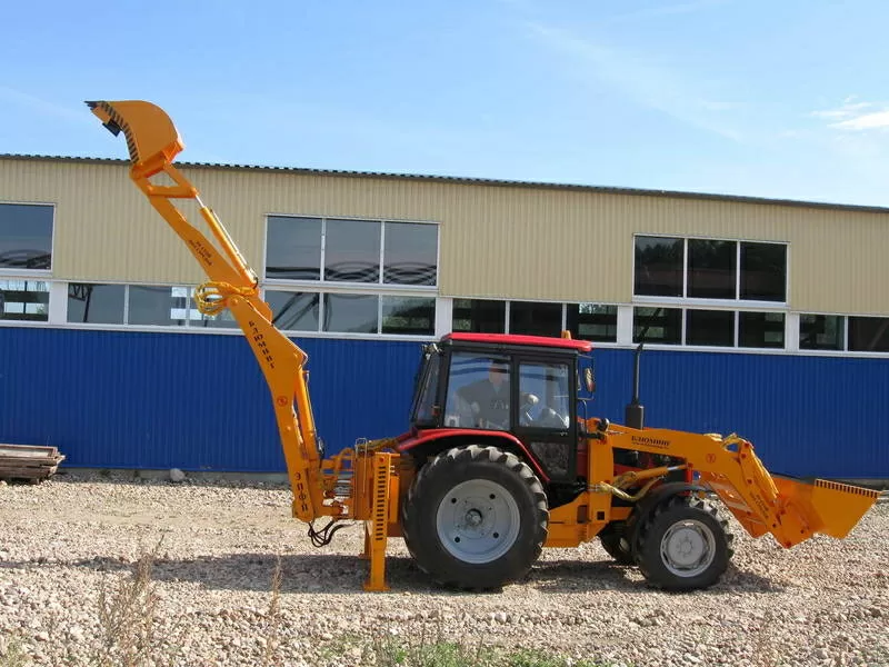 Экскаватор  со смещаемой осью копания