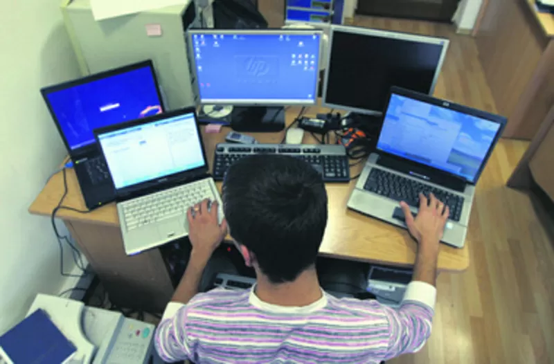 Полное обслуживание компьютеров,  ремонт вычислительной техники в Алмат