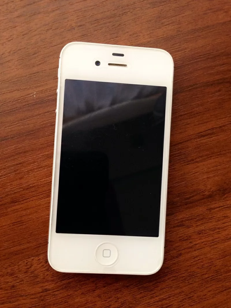 IPhone 4S,  32G,  цвет белый 4