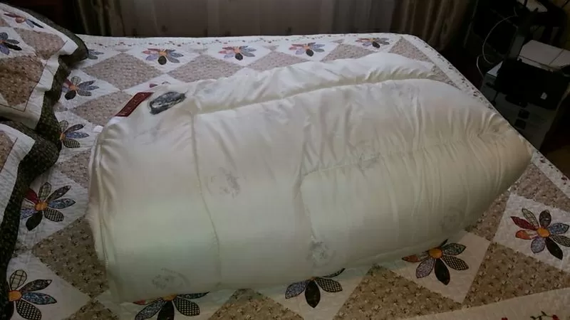 Продам новое 2х спальное одеяло 3
