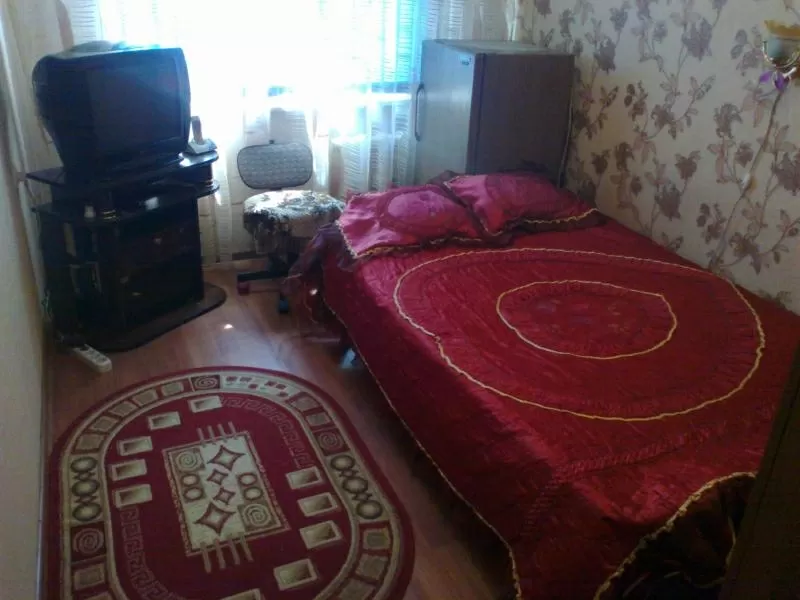 СДАМ комнату с подселенем абая-правды-куанышбаева