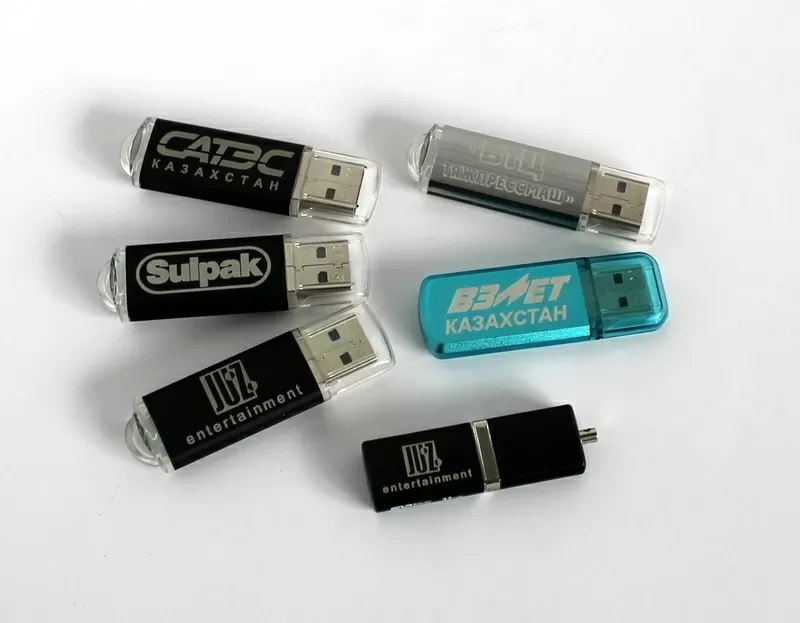 Флешка с  Вашим логотипом,  USB flash c лазерной гравировкой в Алматы.