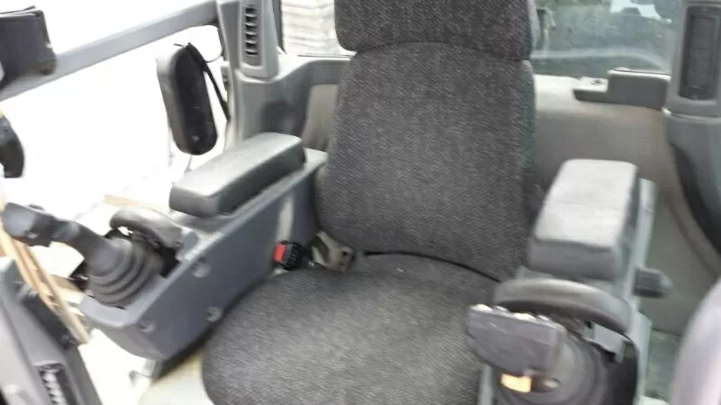 Грейдер Caterpillar 16M 5