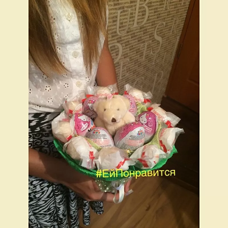 Шоколадные подарки для девушки,  букеты,  корзинки,  тортики Алматы 6