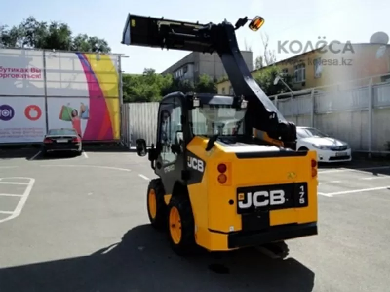 Минипогрузчик JCB 175 3