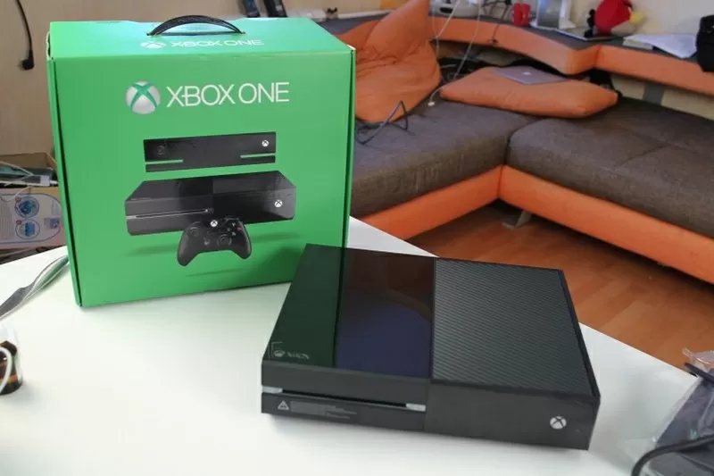 Продам новый Xbox One 500Гб