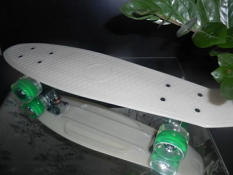 Пенни Борд Pennyboard со светящимися колесами 2