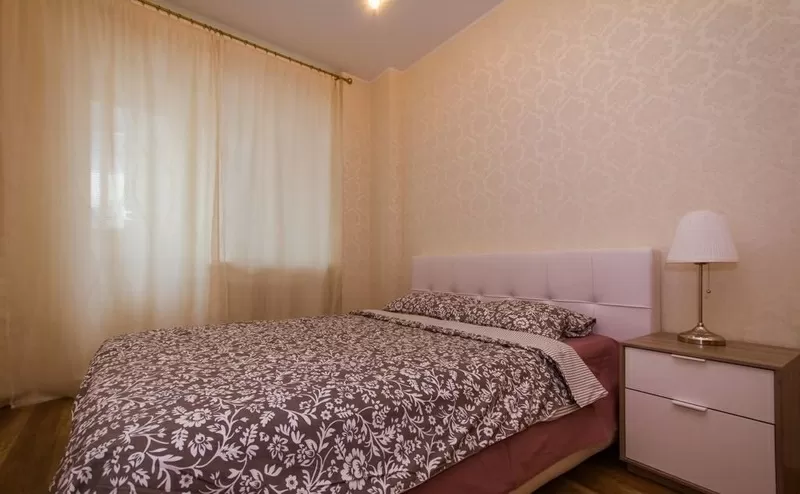 2-комнатная квартира посуточно в ЖК Айгерим на Аль-Фараби Розыбакиева  5
