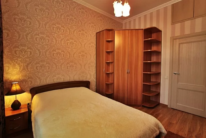 Красивая,  чистая и уютная 2х комнатная квартира в центре города Алматы 4