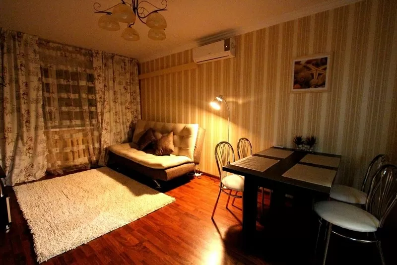 Уютная,  чистая и просторная 2-х комнатная квартира в центре города 9