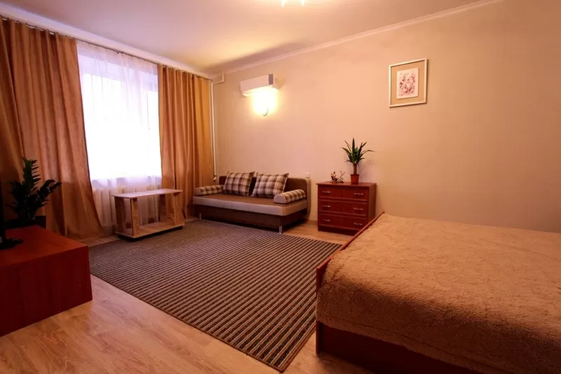 Чистая,  уютная и просторная 1 комнатная квартира в центре г. Алматы 12