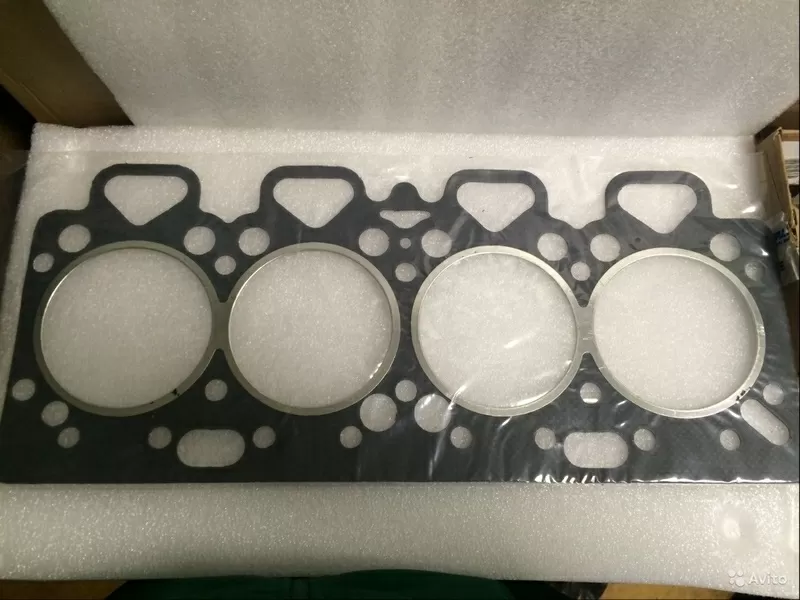 Прокладка ГБЦ на экскаватор погрузчик Hyundai