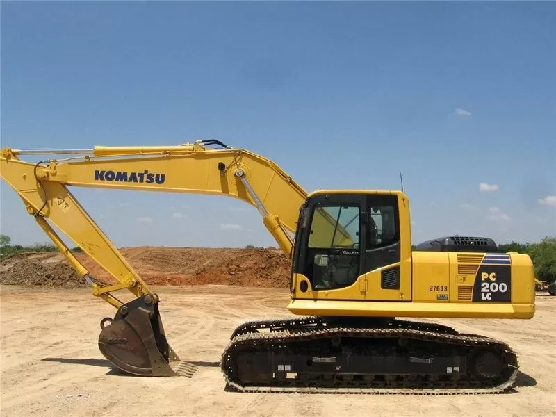 Форсунки топливные на экскаватор погрузчик Komatsu (Коматсу)